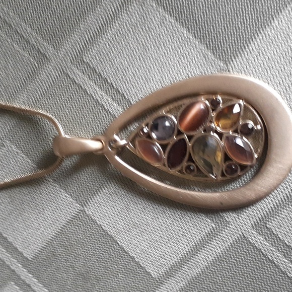 Necklace - Picture 3 of 3